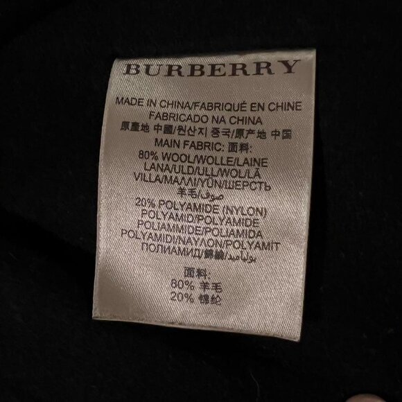 Authentic Burberry trench coat PRICE IS FIRM - Picture 4 of 5